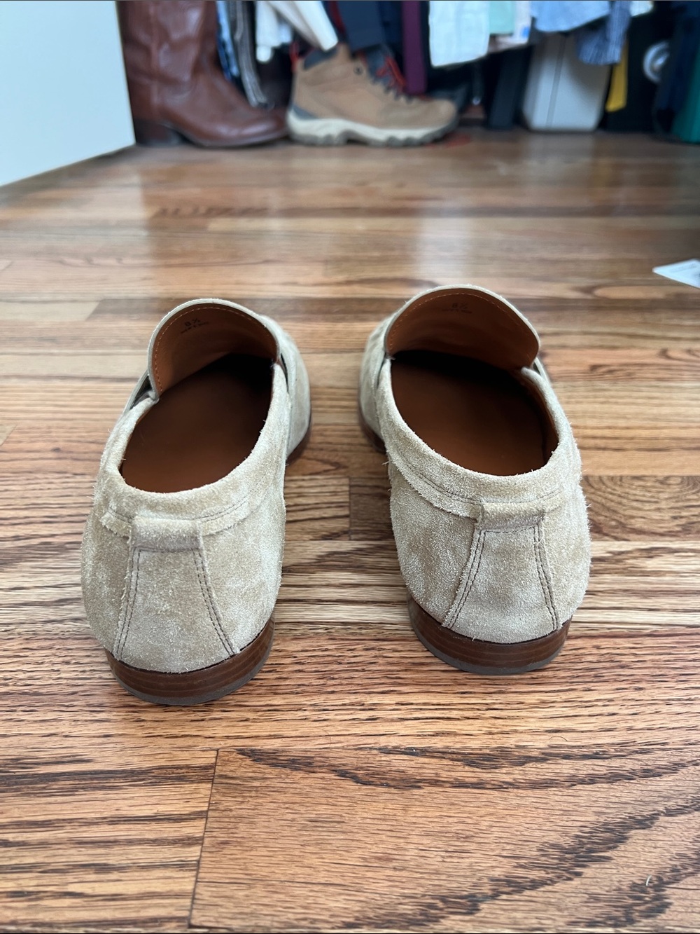 Tod's Beige Suede Penny Loafers for Men - Picture 6 of 8
